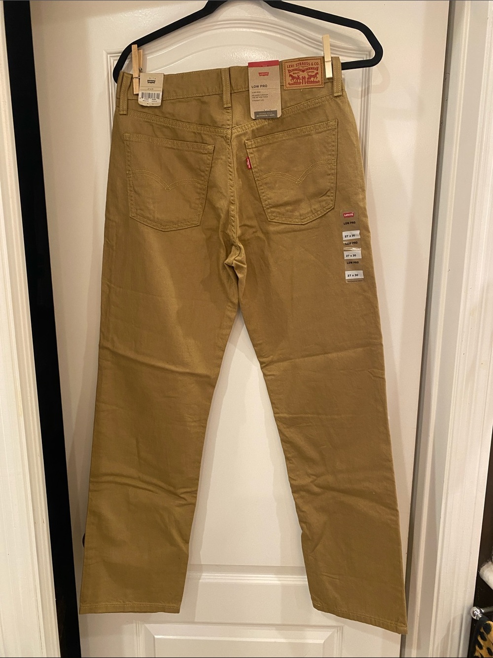 Levi's Low Pro jeans NWT